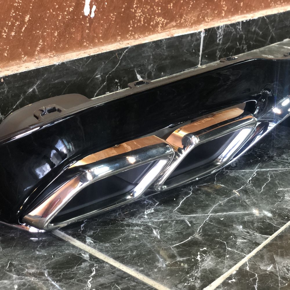 MERCEDES BENZ W213 KASA 2016 2017 2018 2019 MODEL YILLARI ÜRETİLEN AMG TAMPON UYUMLU E63 DİFÜZÖR VE KROM EGZOZ UÇLARI